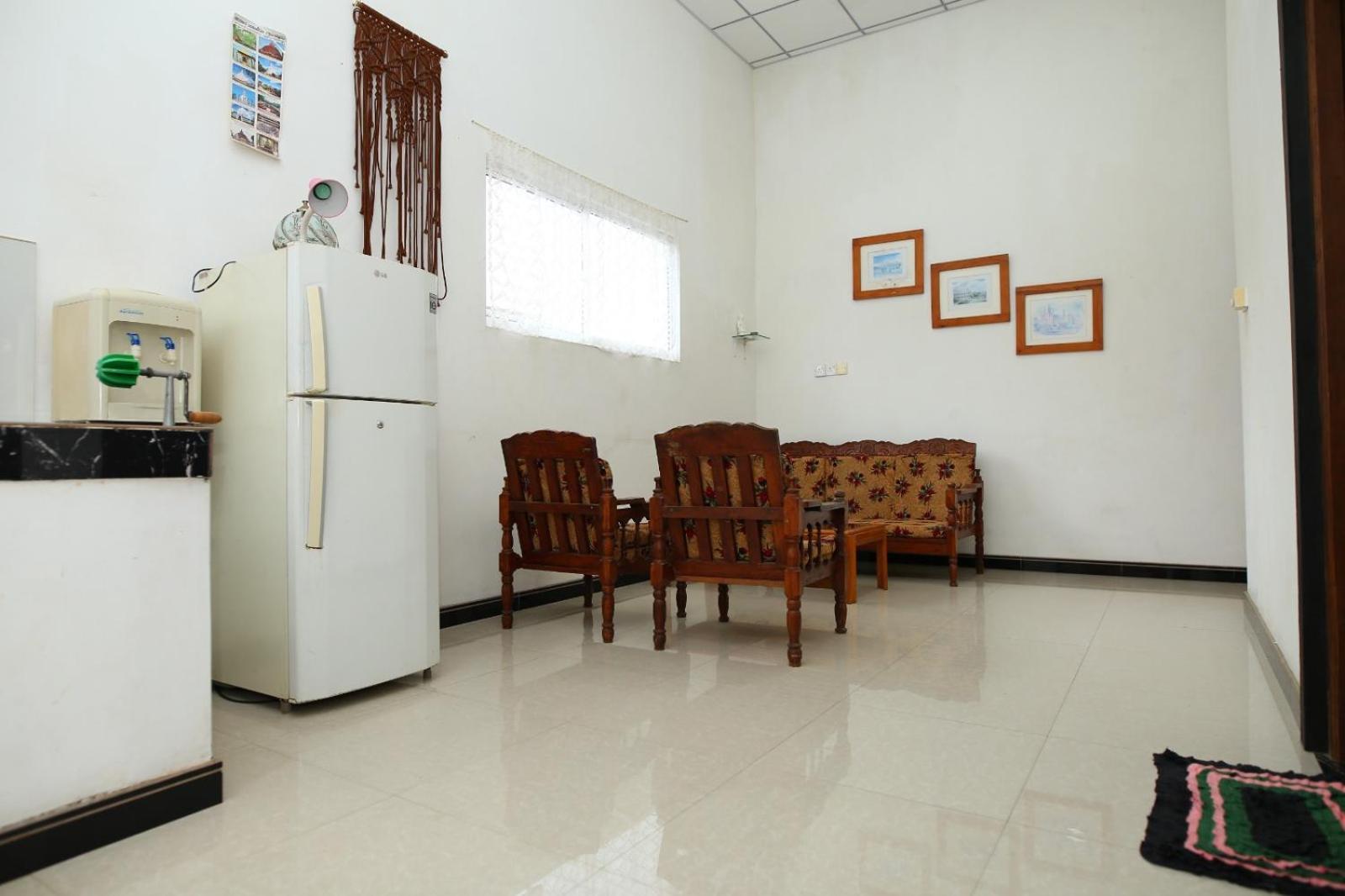 Sujee'S Guest House With Two Bed Rooms 아누라다푸라 외부 사진
