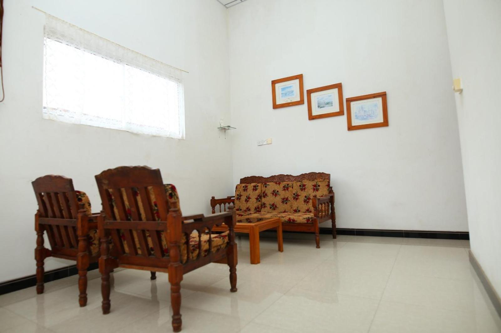 Sujee'S Guest House With Two Bed Rooms 아누라다푸라 외부 사진