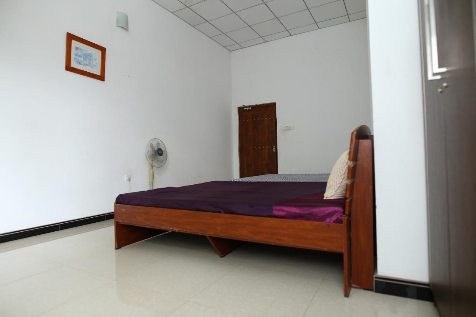 Sujee'S Guest House With Two Bed Rooms 아누라다푸라 외부 사진