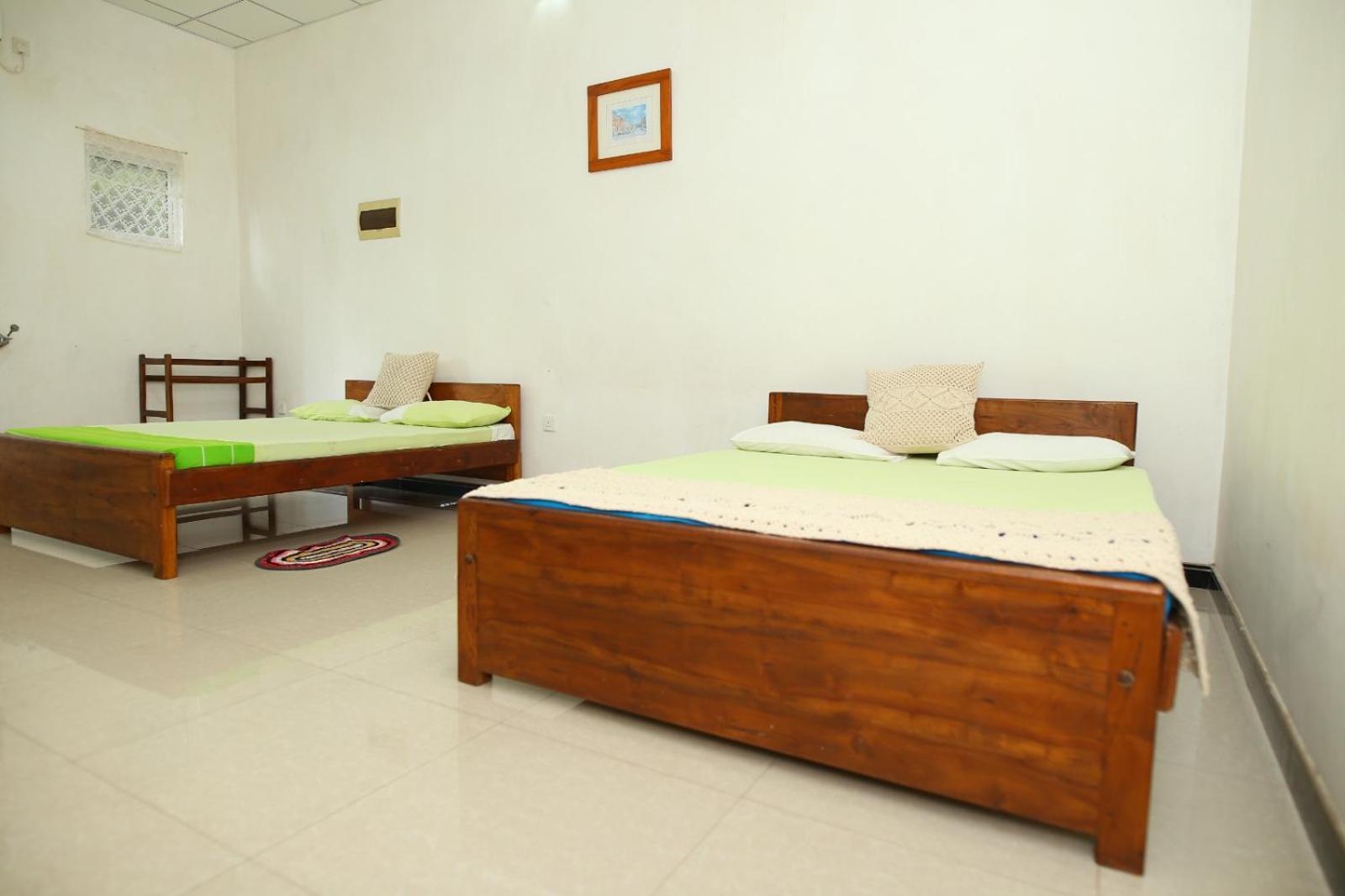 Sujee'S Guest House With Two Bed Rooms 아누라다푸라 외부 사진